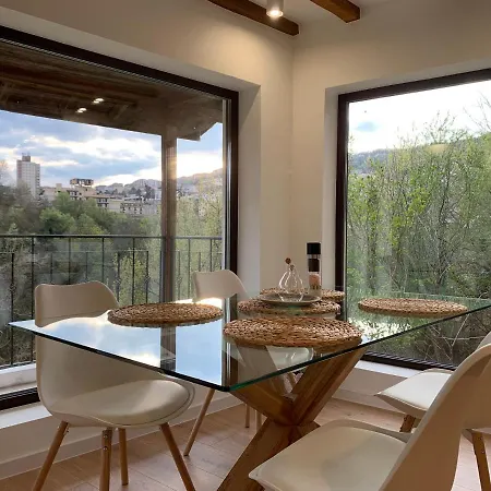 Spring-пролет Apartment, Old Town, * Велико Търново