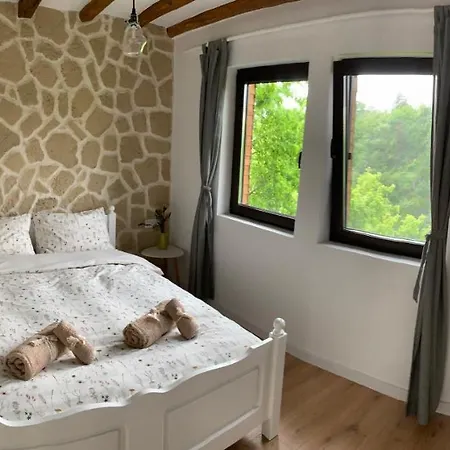 Apartment Spring/пролет Veliko Tarnovo