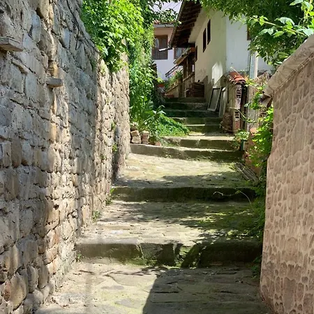 Spring-пролет Apartment, Old Town, Διαμέρισμα Βελίκο Τίρνοβο