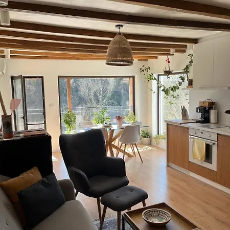 Spring-пролет Apartment, Old Town, *