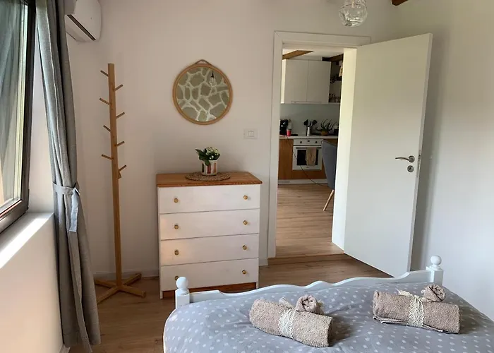 Spring-пролет Apartment, Old Town, * Veliko Tărnovo