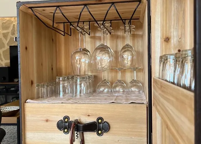 Spring-пролет Apartment, Old Town, Apartament Veliko Tărnovo