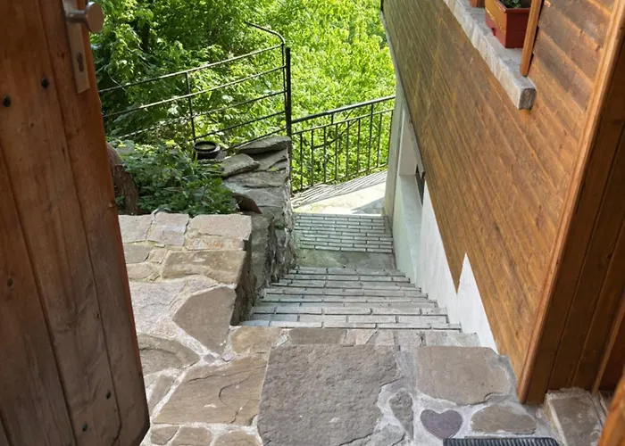 Spring-пролет Apartment, Old Town, * 大特尔诺沃